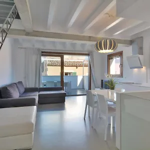 https://hotel-lonja-suites.balearic-islands.net